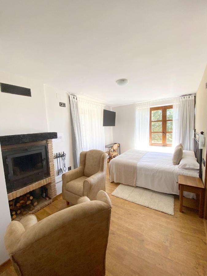 Hotel Rural Candela Y Plata Puerto de Bejar Luaran gambar