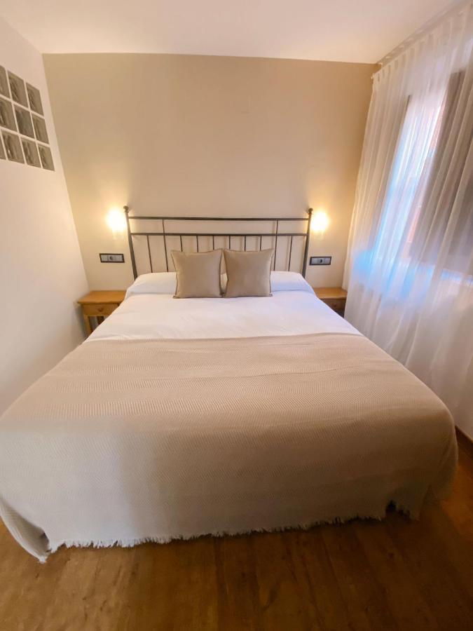 Hotel Rural Candela Y Plata Puerto de Bejar Luaran gambar